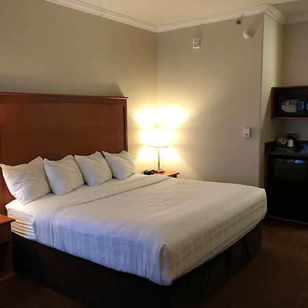 Best Western Thunder Bay Crossroads Exterior photo