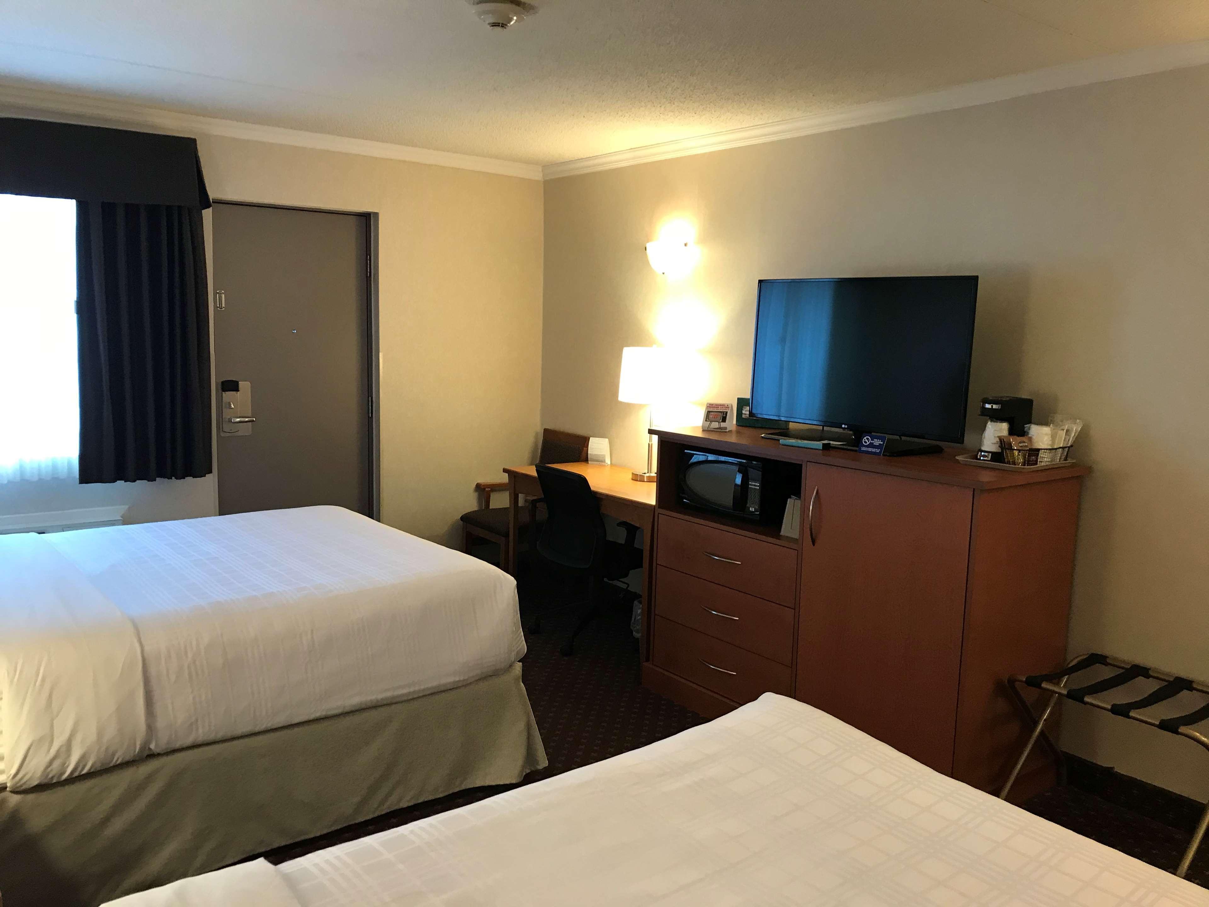 Best Western Thunder Bay Crossroads Exterior photo